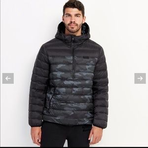 NWT Roots Packable Down Anorak -Large